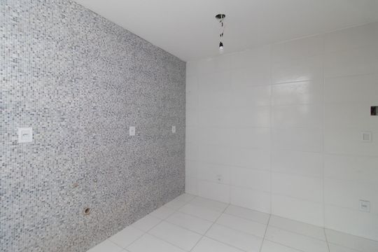 Cozinha de apartamento para alugar com 2 quartos, 200m² em Medianeira, Porto Alegre