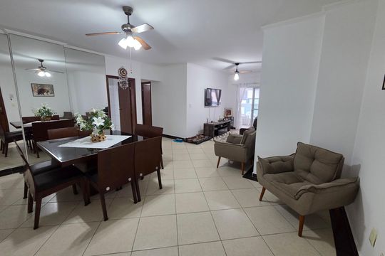 Apartamento para alugar com 2 quartos, 98m² em Guilhermina, Praia Grande