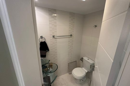 Banheiro de casa à venda com 4 quartos, 320m² em Tremembé, São Paulo