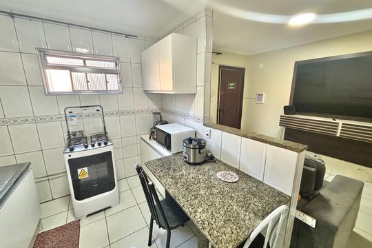 Cozinha de apartamento à venda com 2 quartos, 48m² em Conjunto Habitacional Padre Manoel da Nobrega, São Paulo