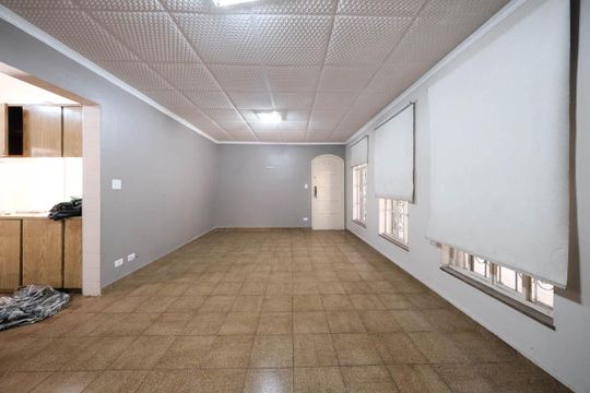 Sala de casa à venda com 6 quartos, 300m² em Cidade Líder, São Paulo