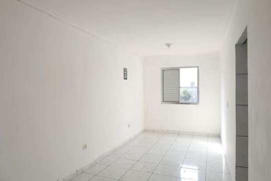 Sala de apartamento à venda com 2 quartos, 52m² em Itaquera, São Paulo