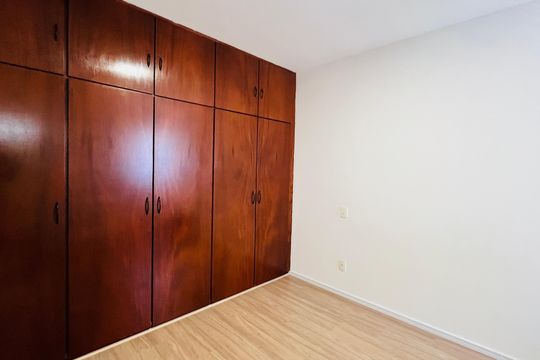 Apartamento à venda com 1 quarto, 43m² em Vila Lidia, Campinas