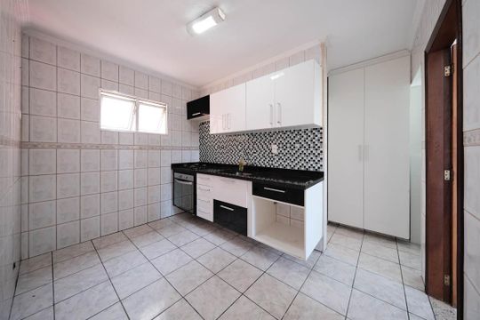 Cozinha e Área de Serviço de apartamento à venda com 2 quartos, 46m² em Conjunto Habitacional Padre Manoel da Nobrega, São Paulo
