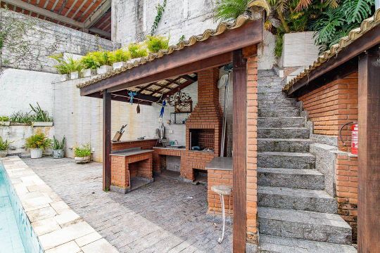 Casa à venda com 8 quartos, 399m² em Morumbi, São Paulo