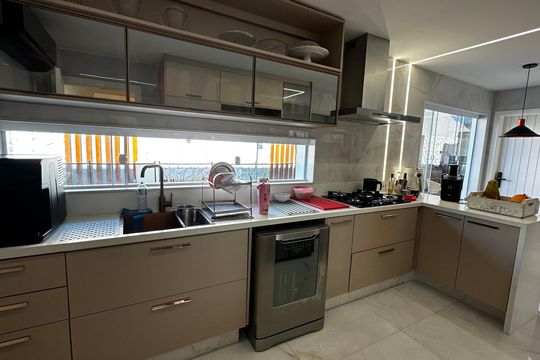 Cozinha de casa de condomínio à venda com 4 quartos, 400m² em Vargem Grande, Rio de Janeiro