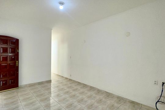 Sala de casa para alugar com 3 quartos, 240m² em Vila Madalena, São Paulo