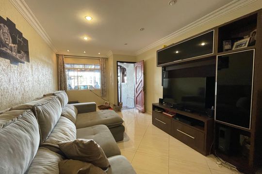 Sala de casa de condomínio à venda com 4 quartos, 150m² em Jardim Alvorada (Butantã), São Paulo