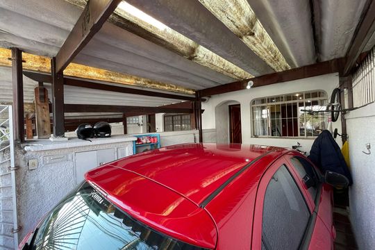 Garagem de casa de condomínio à venda com 4 quartos, 150m² em Jardim Alvorada (Butantã), São Paulo