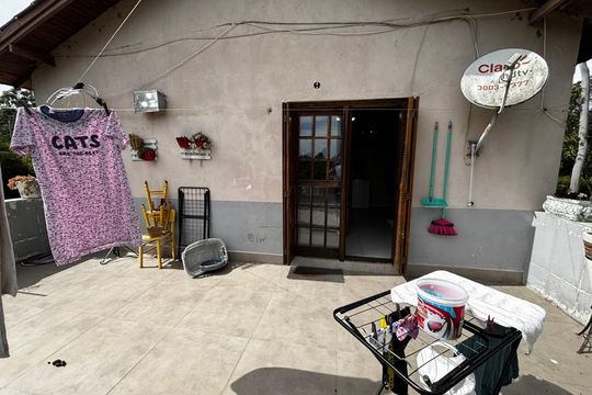 Casa para alugar com 3 quartos, 416m² em Sítio São José, Viamão