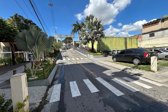 Área comum de apartamento para alugar com 1 quarto, 48m² em Anchieta, Nilópolis