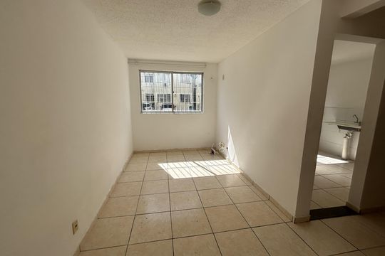 Sala de apartamento para alugar com 1 quarto, 48m² em Anchieta, Nilópolis