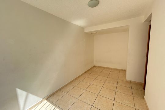 Quarto de apartamento para alugar com 1 quarto, 48m² em Anchieta, Nilópolis