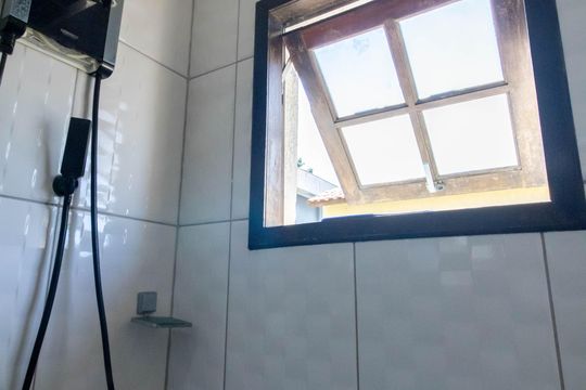 Banheiro de casa de condomínio à venda com 2 quartos, 120m² em Jardim do Papai, Guarulhos