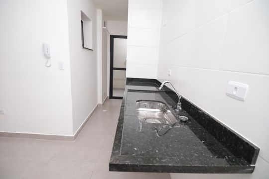 Cozinha de apartamento à venda com 1 quarto, 29m² em Parada Inglesa, São Paulo