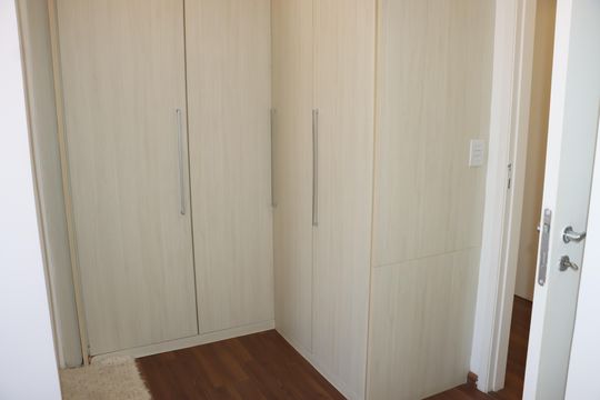 Casa de Condomínio para alugar com 3 quartos, 103m² em Caiapia, Cotia