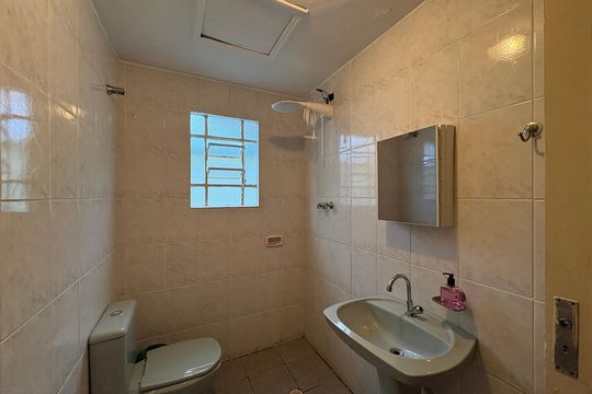 Banheiro de casa à venda com 2 quartos, 180m² em Vila Siqueira (zona Norte), São Paulo