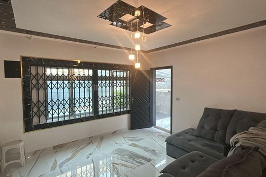 Casa à venda com 2 quartos, 180m² em Jaguará, São Paulo