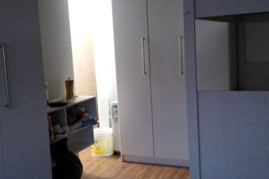 Quarto de apartamento à venda com 1 quarto, 47m² em Santa Tereza, Porto Alegre