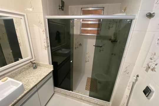 Casa à venda com 4 quartos, 400m² em Del Castilho, Rio de Janeiro