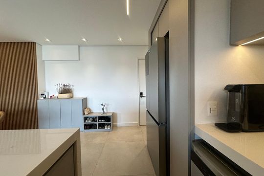 Cozinha de apartamento à venda com 3 quartos, 110m² em Alphaville Empresarial, Barueri