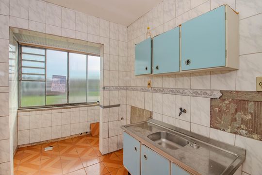 Cozinha e Área de Serviço de apartamento para alugar com 1 quarto, 48m² em Rubem Berta, Porto Alegre
