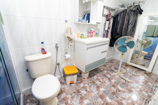 Banheiro da Suíte 2 de casa para alugar com 4 quartos, 225m² em Realengo, Rio de Janeiro