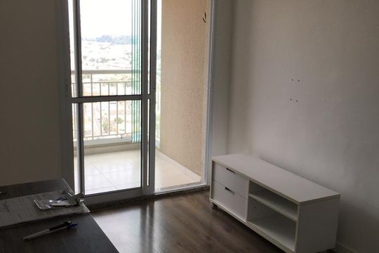 Sala de apartamento para alugar com 2 quartos, 55m² em Vila Galvão, Guarulhos