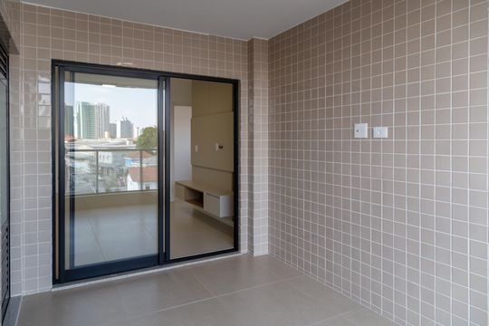Varanda de apartamento à venda com 2 quartos, 68m² em Vila Zanardi, Guarulhos