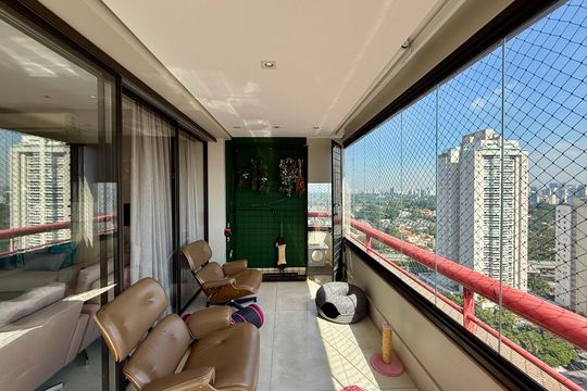 Sacada de apartamento à venda com 5 quartos, 784m² em Campo Belo, São Paulo