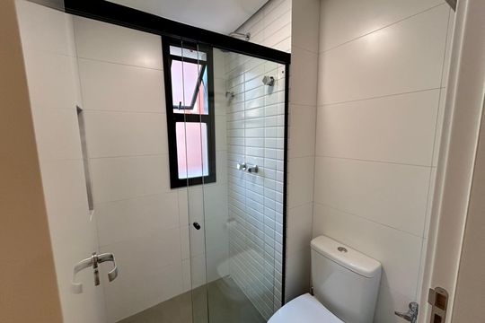 banheiro 1 de apartamento à venda com 2 quartos, 63m² em Santo Antônio, Belo Horizonte