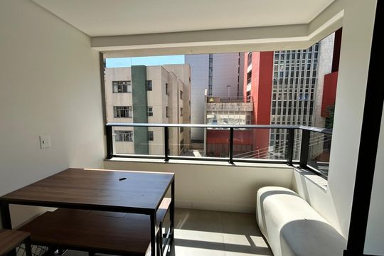 varanda de apartamento à venda com 2 quartos, 63m² em Santo Antônio, Belo Horizonte