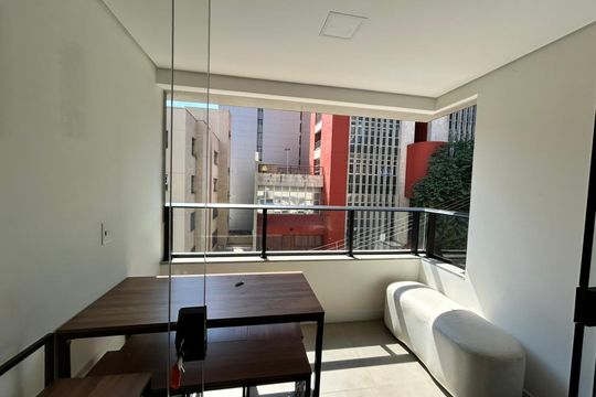 varanda de apartamento à venda com 2 quartos, 63m² em Santo Antônio, Belo Horizonte