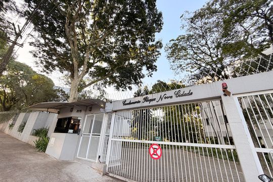 Fachada de apartamento à venda com 3 quartos, 80m² em Vila Santa Maria, Jundiaí