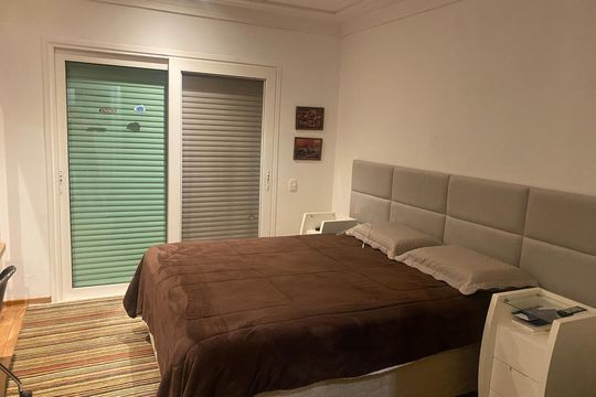 Quarto de casa de condomínio à venda com 1 quarto, 350m² em Residencial Quatro (alphaville), Santana de Parnaíba