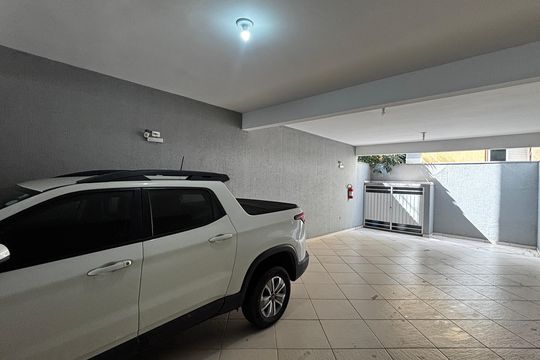 Garagem de apartamento para alugar com 2 quartos, 100m² em Vila Camilópolis, Santo André