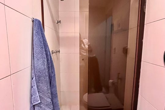 Banheiro social  de apartamento à venda com 4 quartos, 175m² em Leblon, Rio de Janeiro