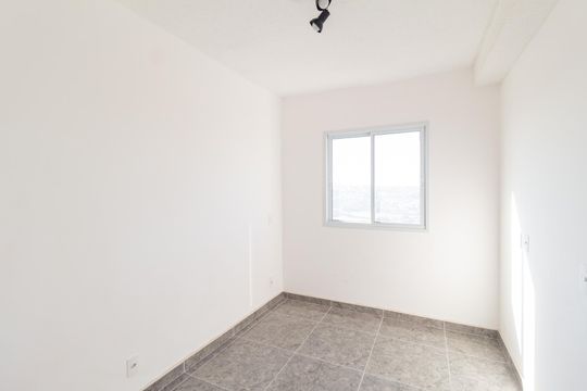 Suíte  de apartamento para alugar com 2 quartos, 45m² em Vila Sul Americana, Carapicuíba