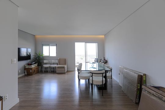 Apartamento para alugar com 3 quartos, 74m² em Jardim Sao Pedro, Mogi das Cruzes