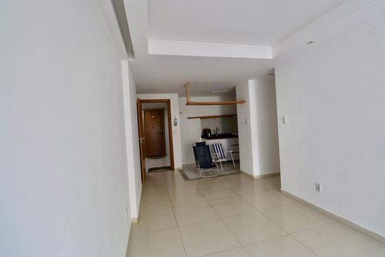 Sala de apartamento para alugar com 2 quartos, 120m² em Praia do Flamengo, Salvador