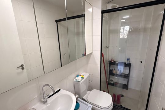 Banheiro de apartamento à venda com 2 quartos, 37m² em Sacoma, São Paulo