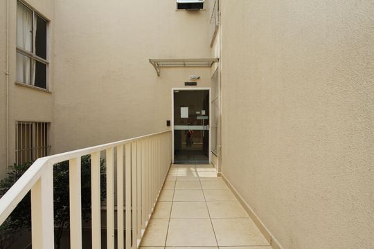Entrada de apartamento à venda com 3 quartos, 69m² em Buritis, Belo Horizonte