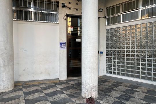 Fachada de apartamento à venda com 1 quarto, 87m² em Pacaembu, São Paulo