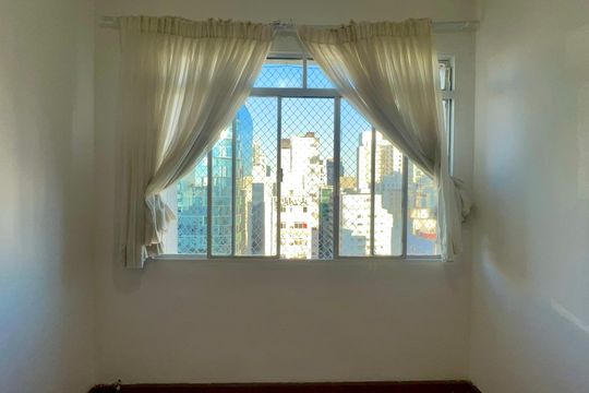 Vista da Sala de apartamento à venda com 1 quarto, 87m² em Pacaembu, São Paulo