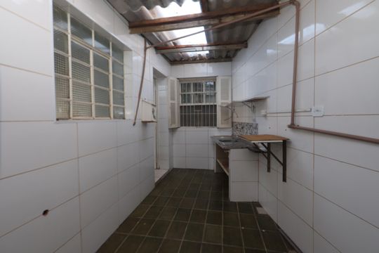 Lavanderia de casa à venda com 2 quartos, 308m² em Quinta da Paineira, São Paulo