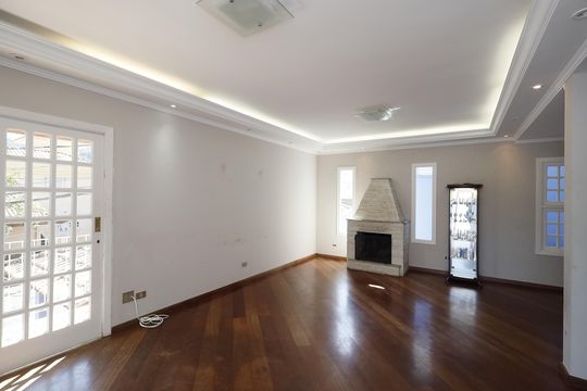 Sala  de casa de condomínio para alugar com 4 quartos, 250m² em Vila Santos, São Paulo