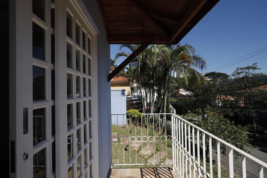 Varanda  de casa de condomínio para alugar com 4 quartos, 250m² em Vila Santos, São Paulo
