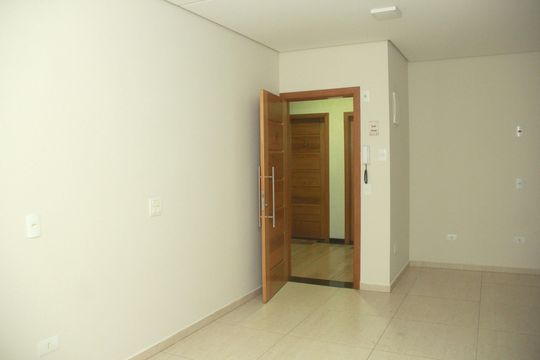 Sala de apartamento à venda com 2 quartos, 60m² em Vila Curuçá, Santo André