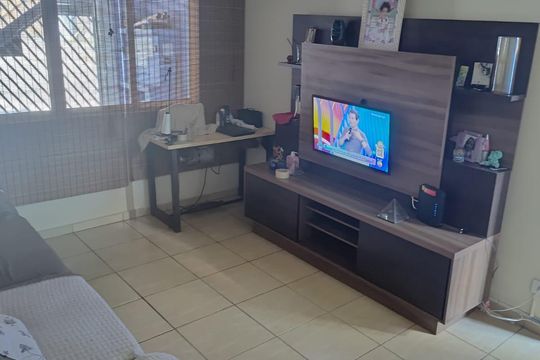 Casa à venda com 3 quartos, 126m² em Jardim Esmeralda, São Paulo