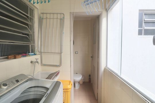 Área de Serviço de apartamento para alugar com 1 quarto, 65m² em Tortuga, Guarujá